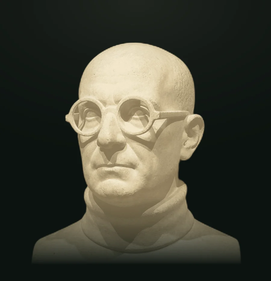 Foucault, busto in pietra leccese
