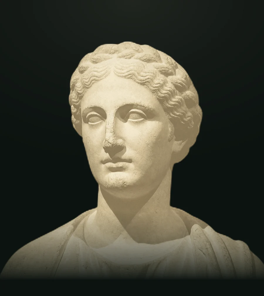 Ipazia, busto in pietra leccese
